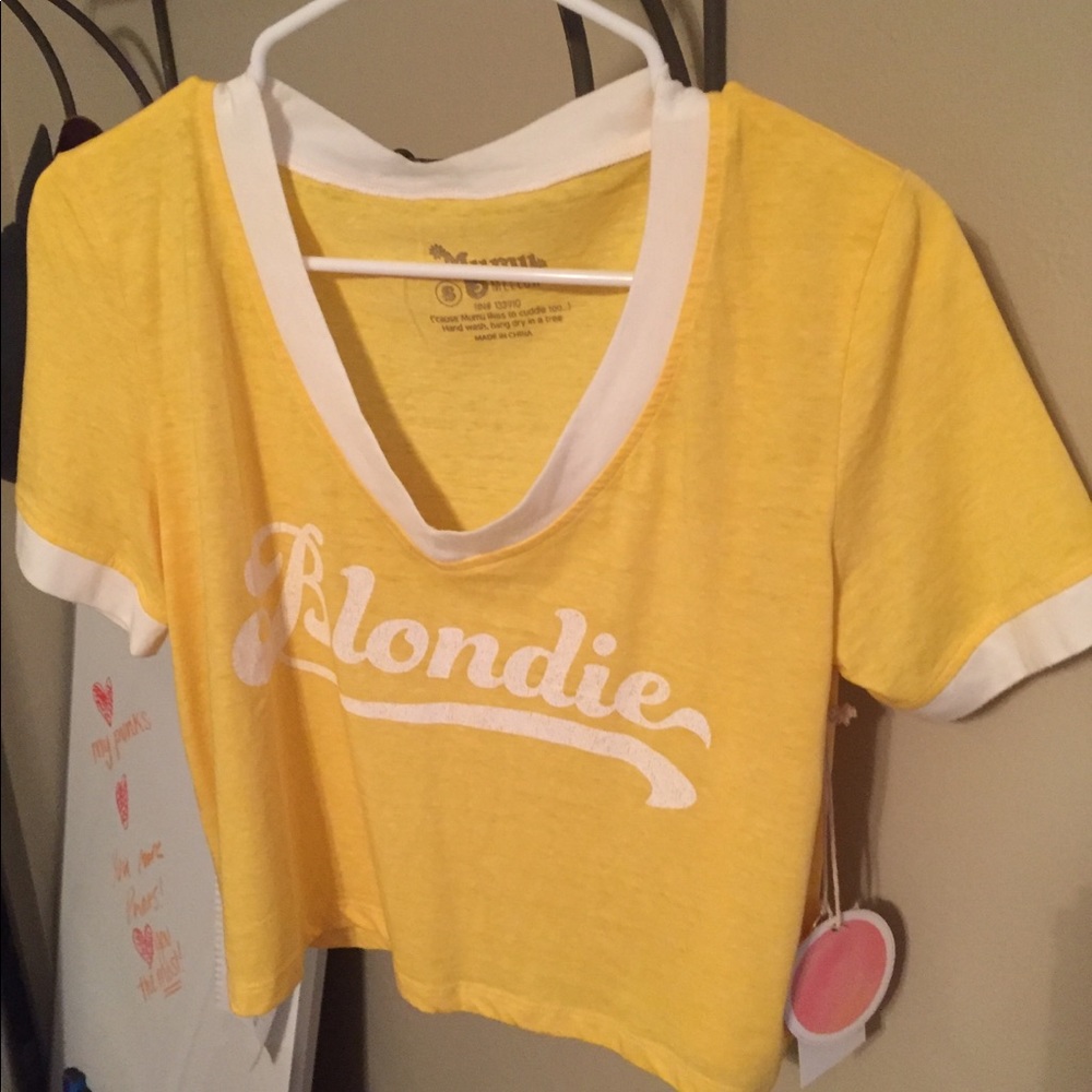 Mumu blondie crop top